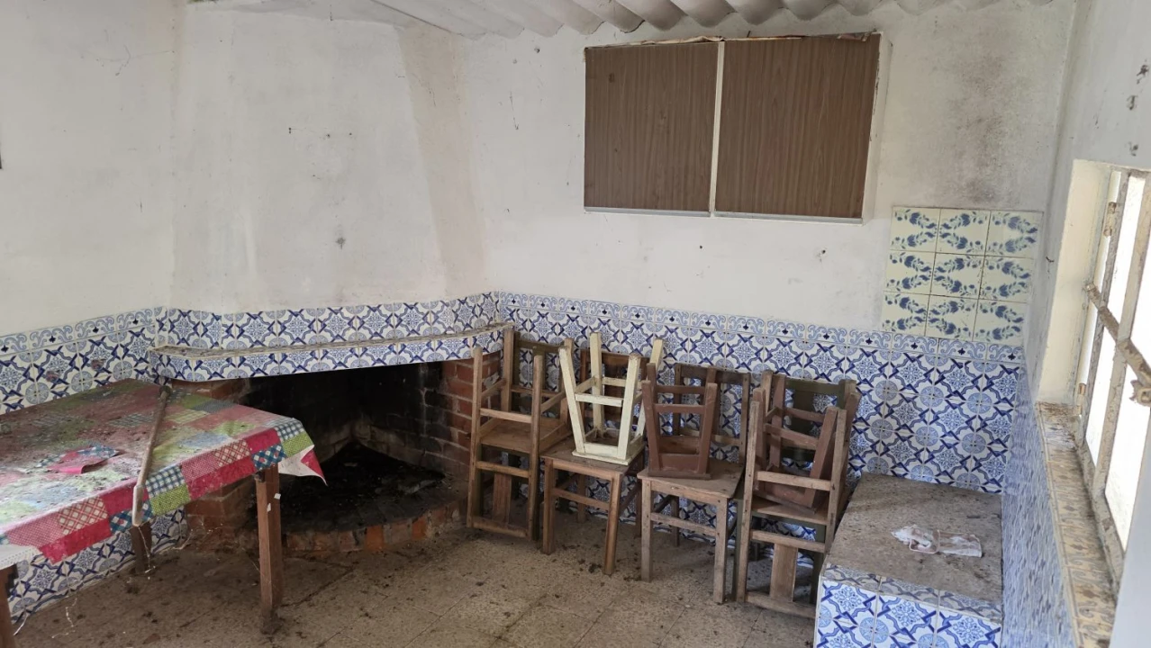 Moradia T2 para Venda em Areias e Pias Foto 14