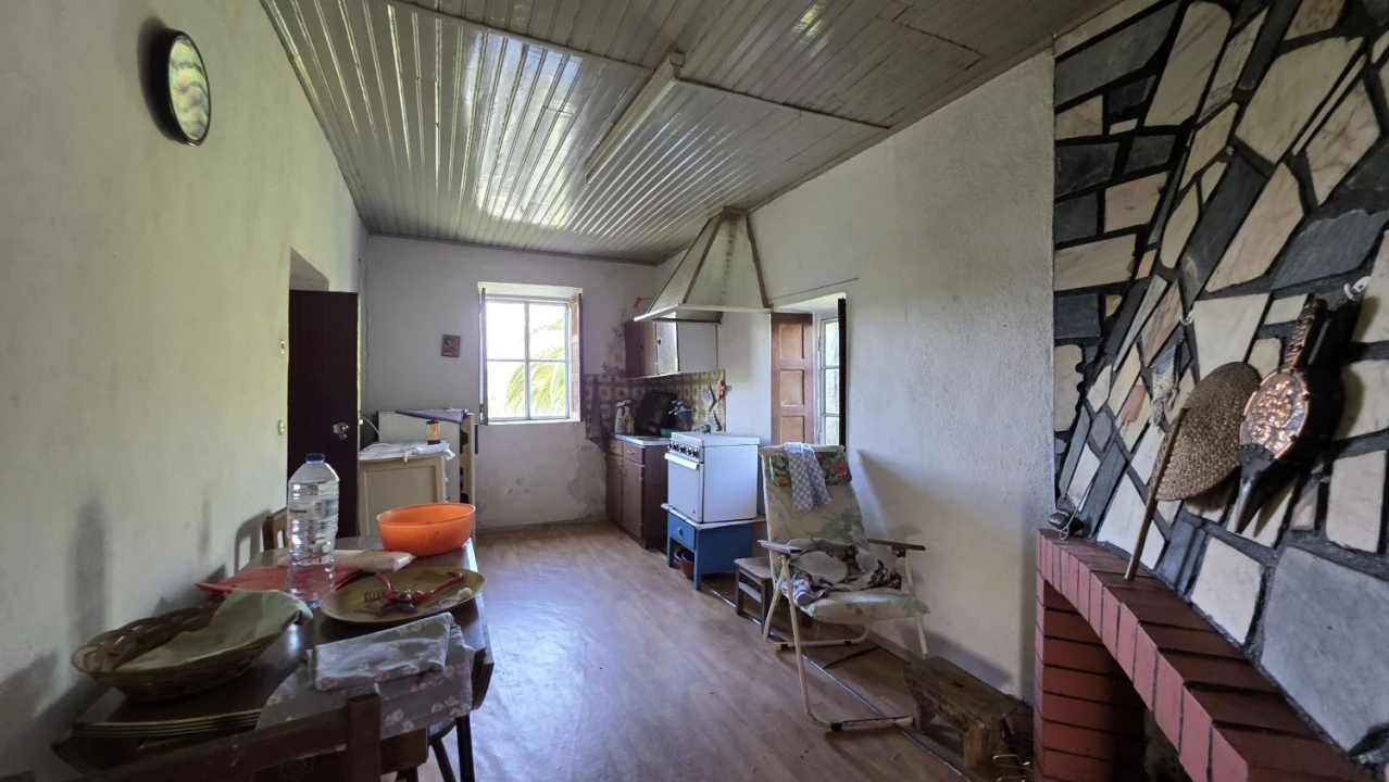 Moradia T2 para Venda em Chãos Foto 34