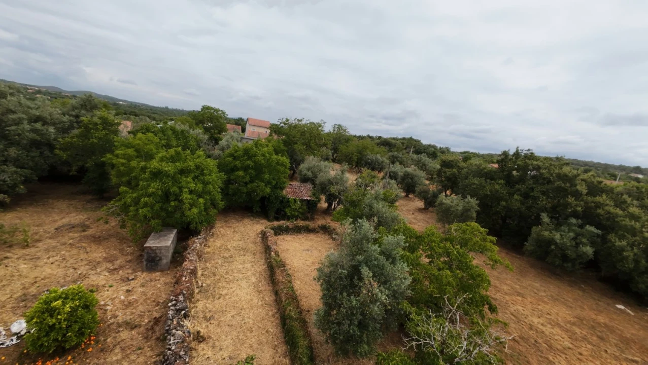 Moradia T2 para Venda em Chãos Foto 12