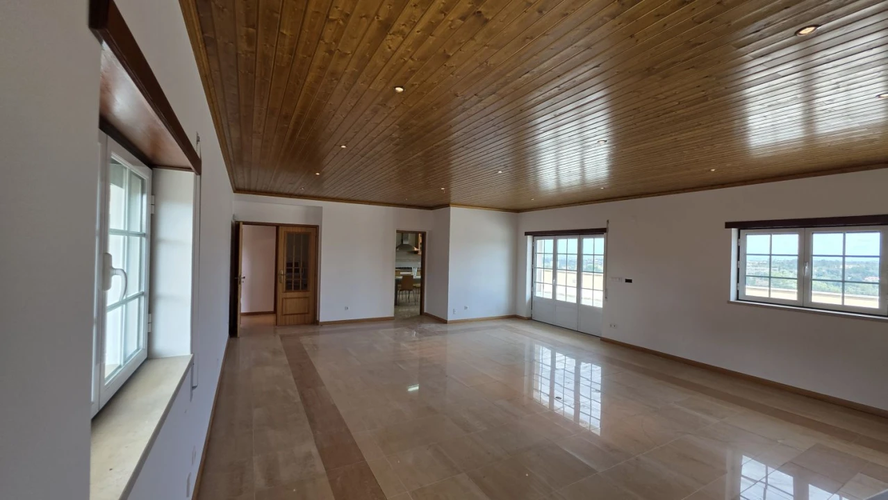 Moradia T3 para Venda em Martinchel Foto 20