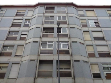 Apartamento T1 para Venda em Paranhos