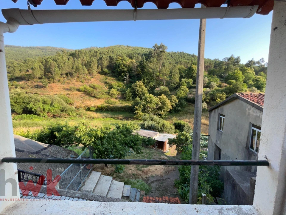 Moradia T1 para Venda em Sazes da Beira Foto 10