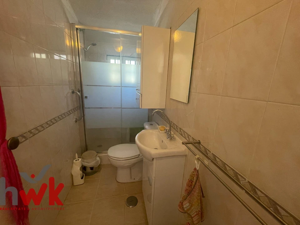 Moradia T2 para Venda em Sarzedo Foto 11