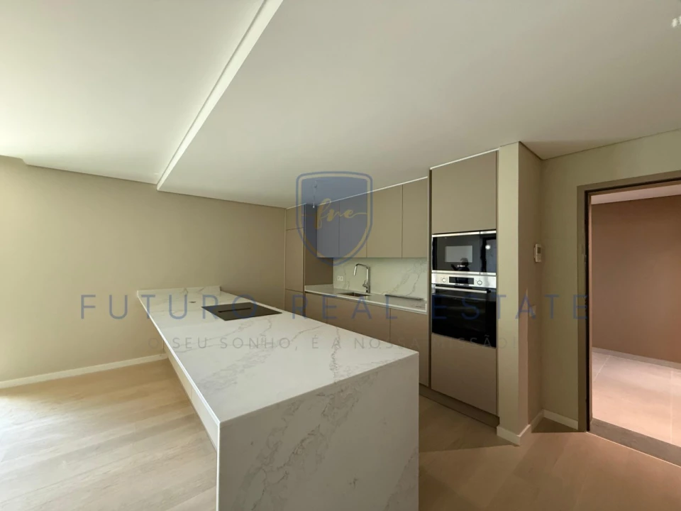Apartamento T3 para Venda em São Martinho Foto 3
