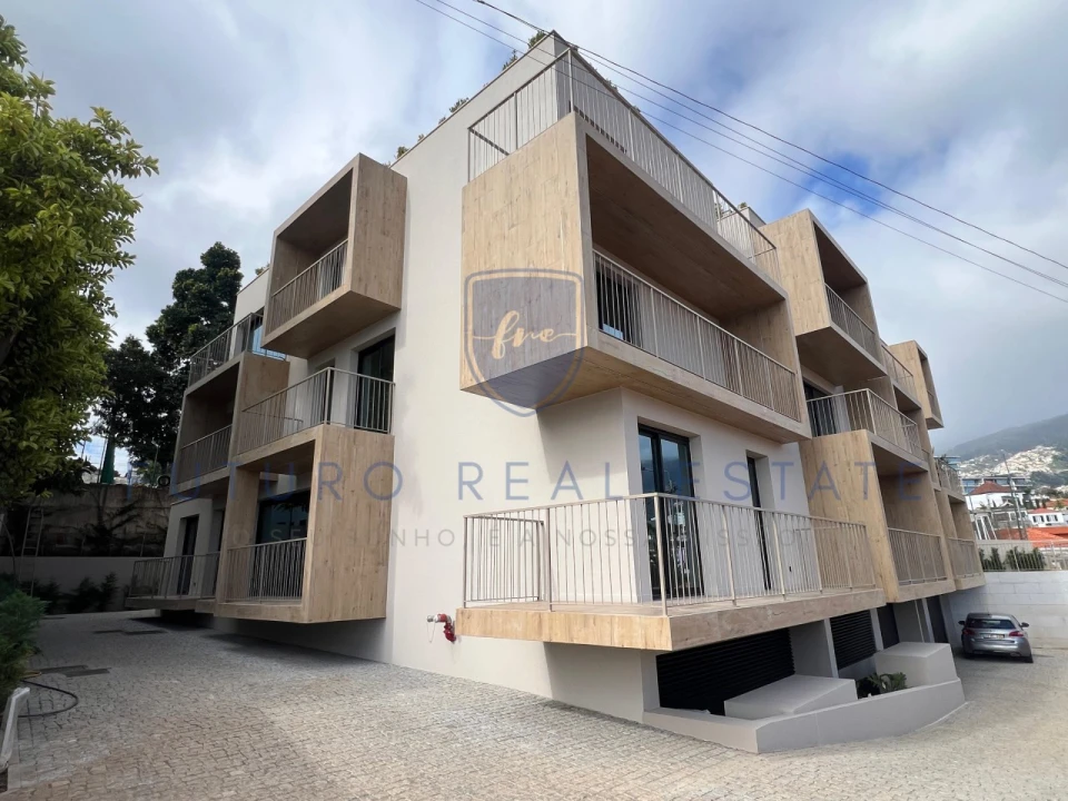 Apartamento T3 para Venda em São Martinho Foto 32