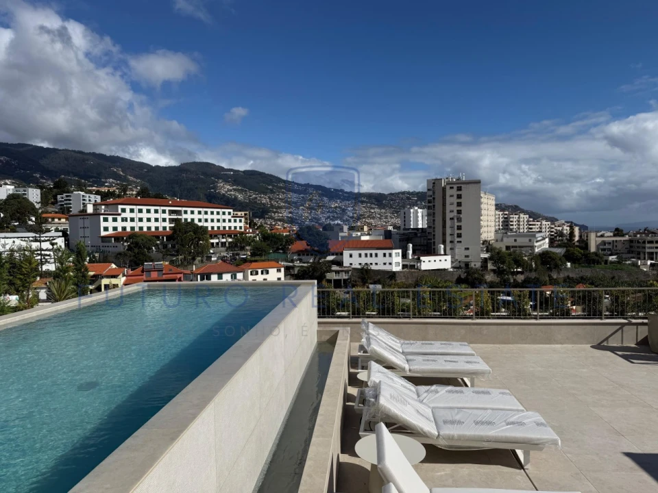 Apartamento T2 para Venda em São Martinho Foto 73