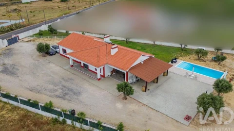 Moradia T4 para Venda em Palmela