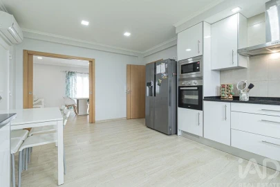 Moradia T4 para Venda em Palmela