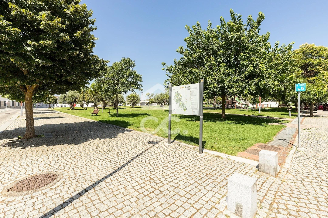 Moradia T2 para Venda em Portel Foto 28