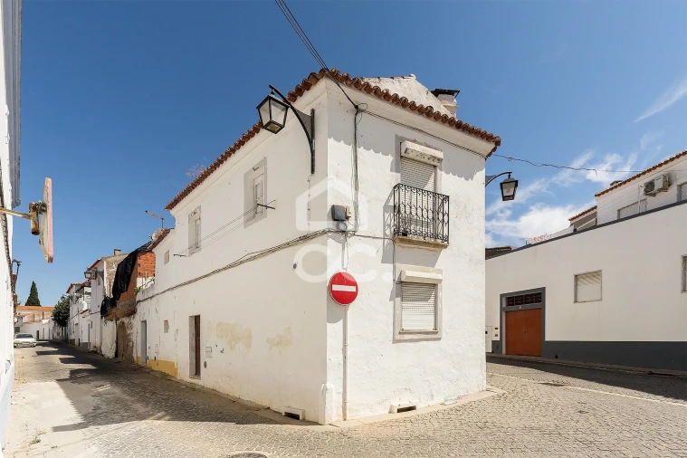 Moradia T2 para Venda em Portel Foto 6