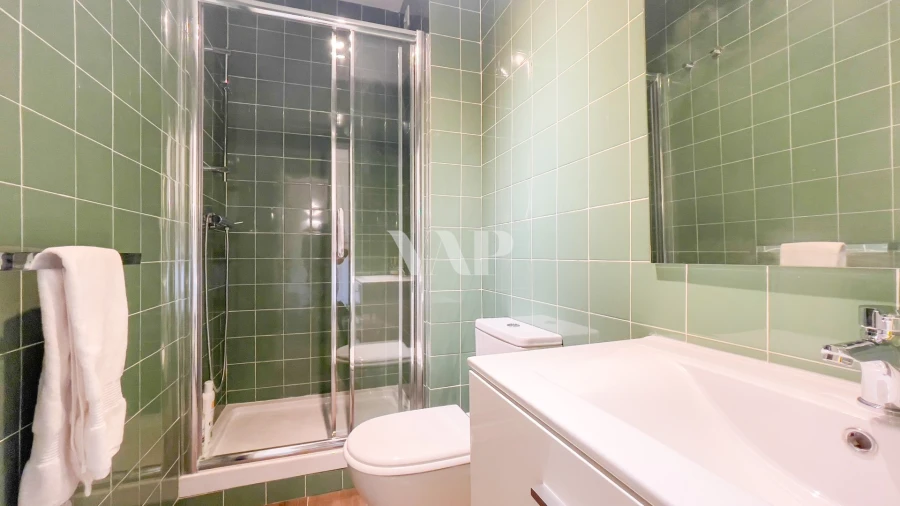 Apartamento T2 para Venda em Quarteira Foto 12