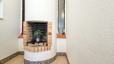 Moradia T4 para Venda em Quarteira