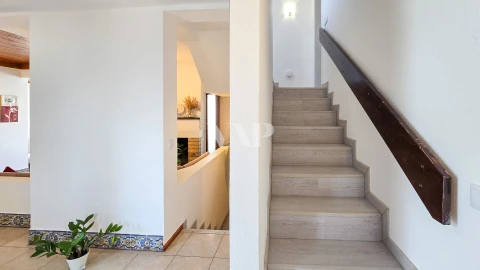 Moradia T4 para Venda em Quarteira