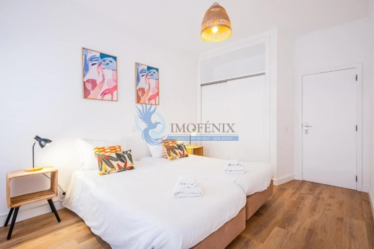 Moradia T6 para Venda em Albufeira e Olhos de Água Foto 25