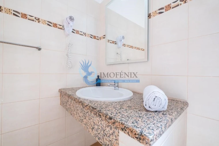 Moradia T6 para Venda em Albufeira e Olhos de Água Foto 27