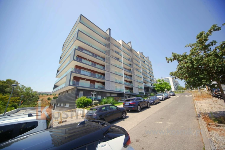 Apartamento T3 para Arrendamento em Póvoa de Santo Adrião e Olival Basto Foto 61