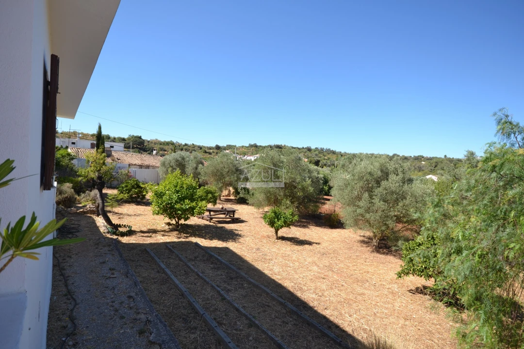 Moradia T2 para Venda em Loule (São Sebastião) Foto 46