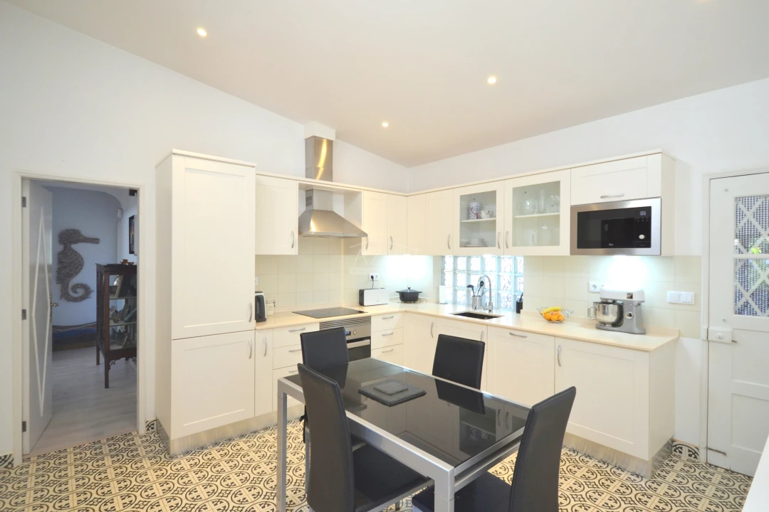 Moradia T2 para Venda em Loule (São Sebastião) Foto 9