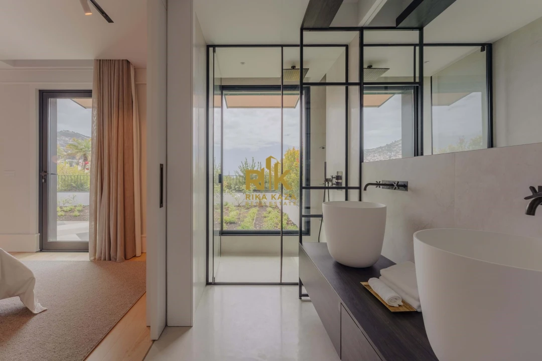 Apartamento T2 para Venda em Funchal (Se) Foto 4