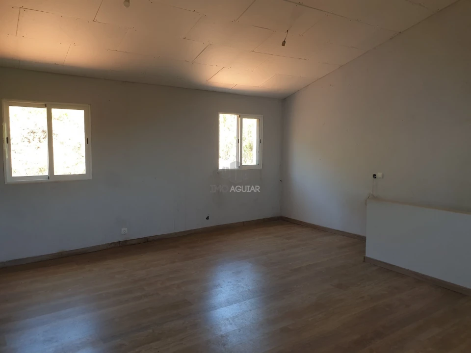 Armazém para Venda em Fajã da Ovelha Foto 18