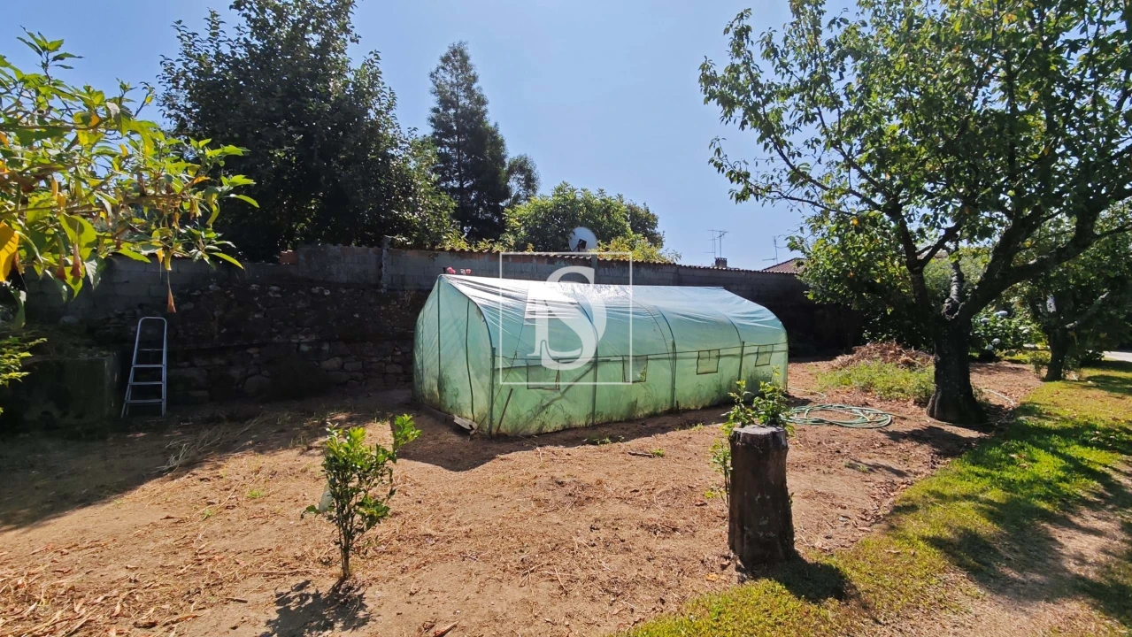 Moradia T4 para Venda em Lanheses Foto 35