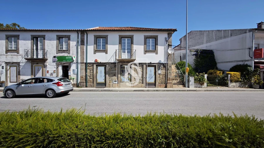 Moradia T4 para Venda em Lanheses Foto 1