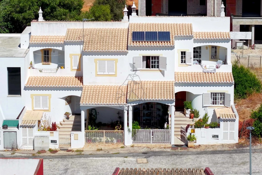 Moradia T3 para Venda em Alvor Foto 16