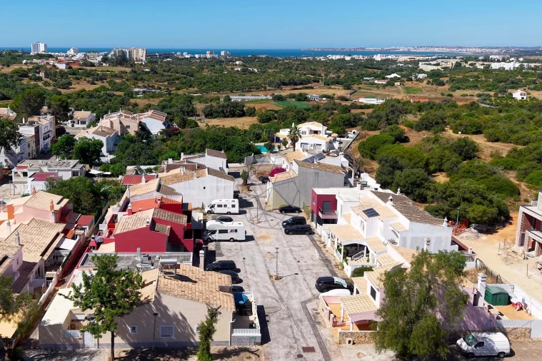 Moradia T3 para Venda em Alvor Foto 47