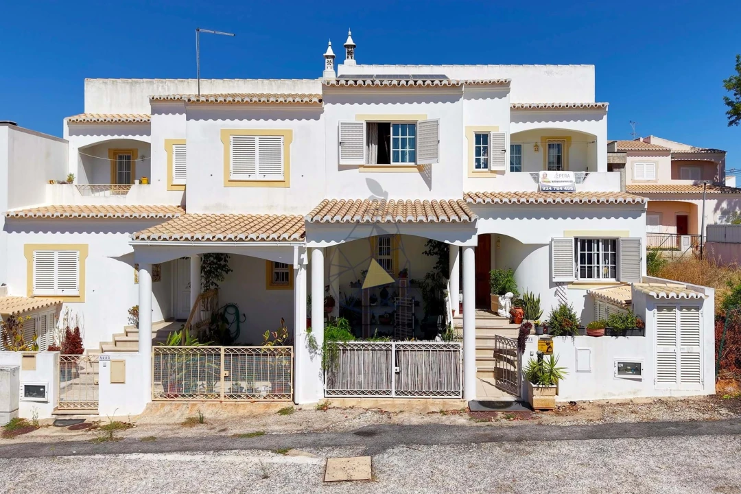 Moradia T3 para Venda em Alvor Foto 17