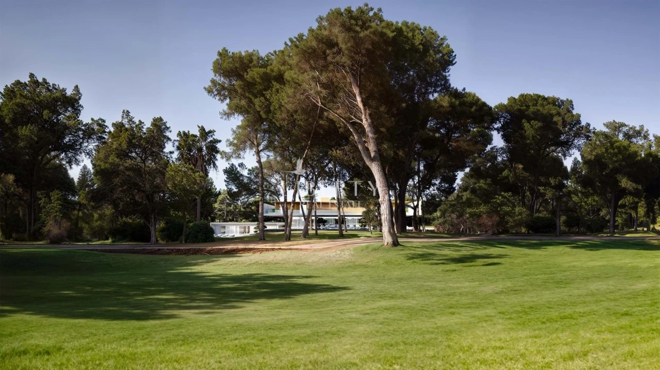 Moradia T10 para Venda em Almancil Foto 5