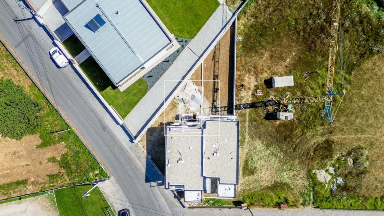 Moradia T3 para Venda em Tamel (São Verissimo) Foto 4