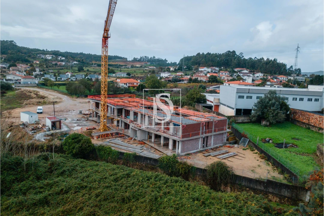 Apartamento T3 para Venda em Gamil e Midões Foto 8