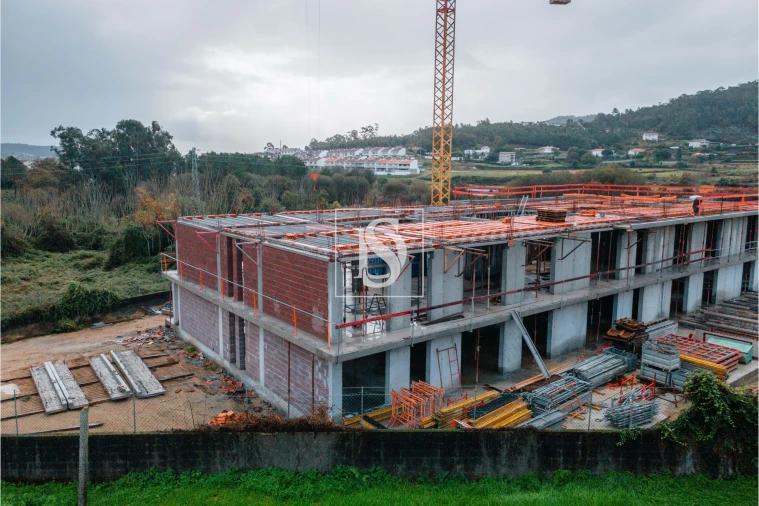 Apartamento T3 para Venda em Gamil e Midões Foto 4
