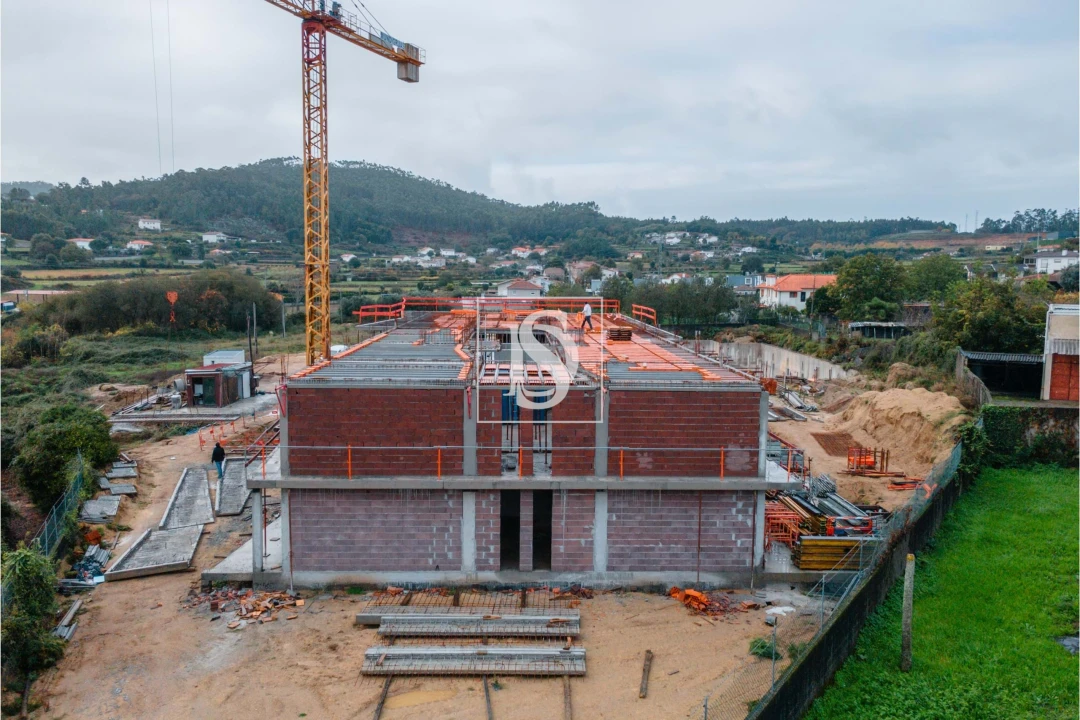 Apartamento T3 para Venda em Gamil e Midões Foto 9