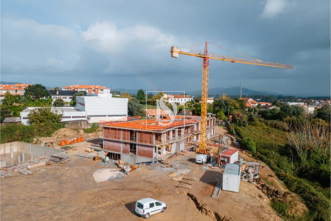 Apartamento T3 para Venda em Gamil e Midões Foto 7