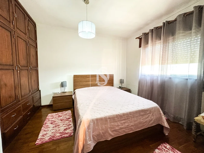 Apartamento T1 para Venda em Arcozelo Foto 3