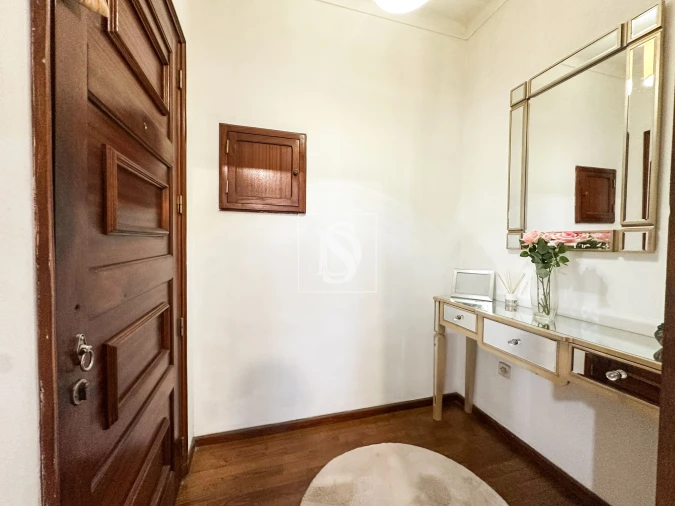 Apartamento T1 para Venda em Arcozelo Foto 7