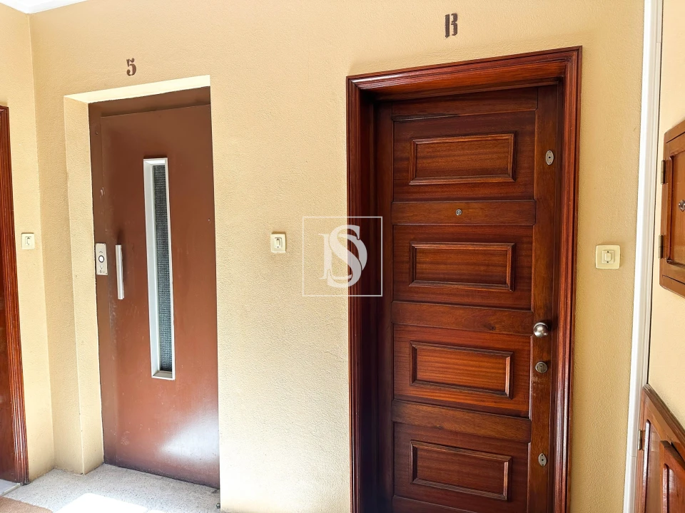 Apartamento T1 para Venda em Arcozelo Foto 14