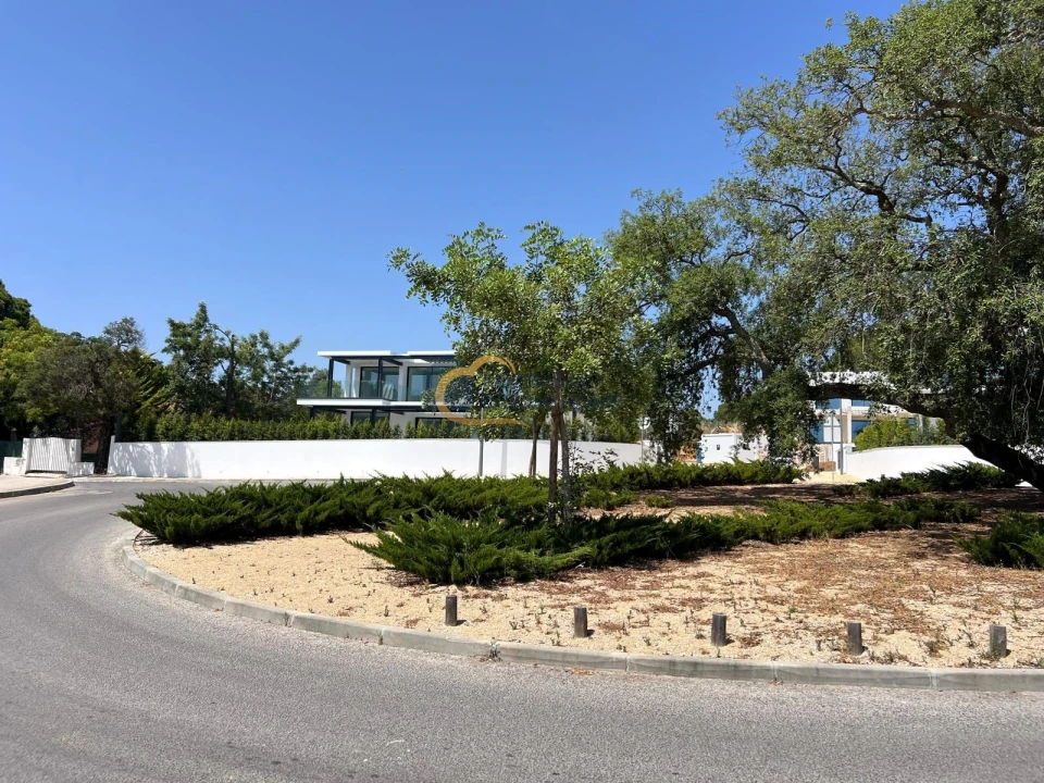 Moradia T4 para Venda em Albufeira e Olhos de Água Foto 3