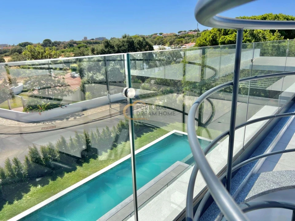 Moradia T4 para Venda em Albufeira e Olhos de Água Foto 21