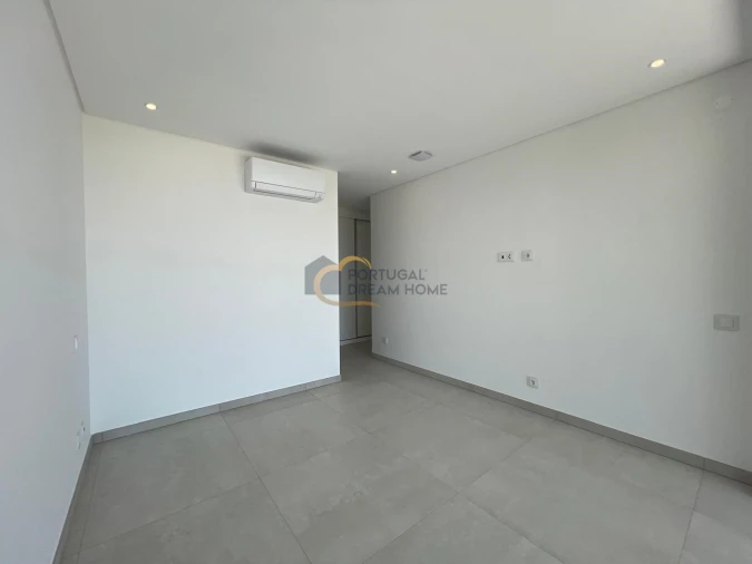 Moradia T4 para Venda em Albufeira e Olhos de Água Foto 61