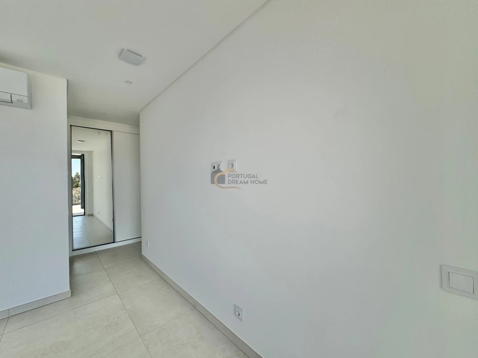 Moradia T4 para Venda em Albufeira e Olhos de Água Foto 73