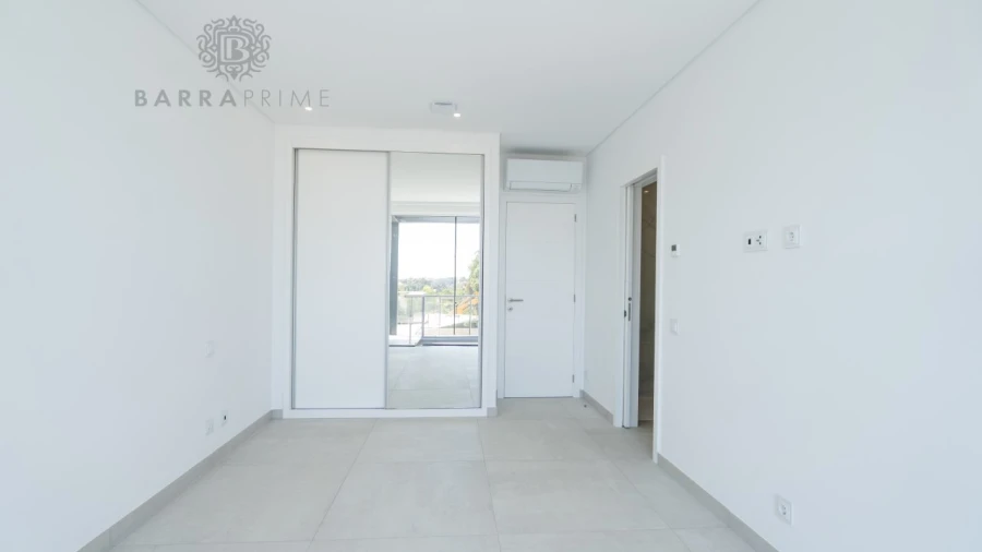 Moradia T4 para Venda em Albufeira e Olhos de Água Foto 24