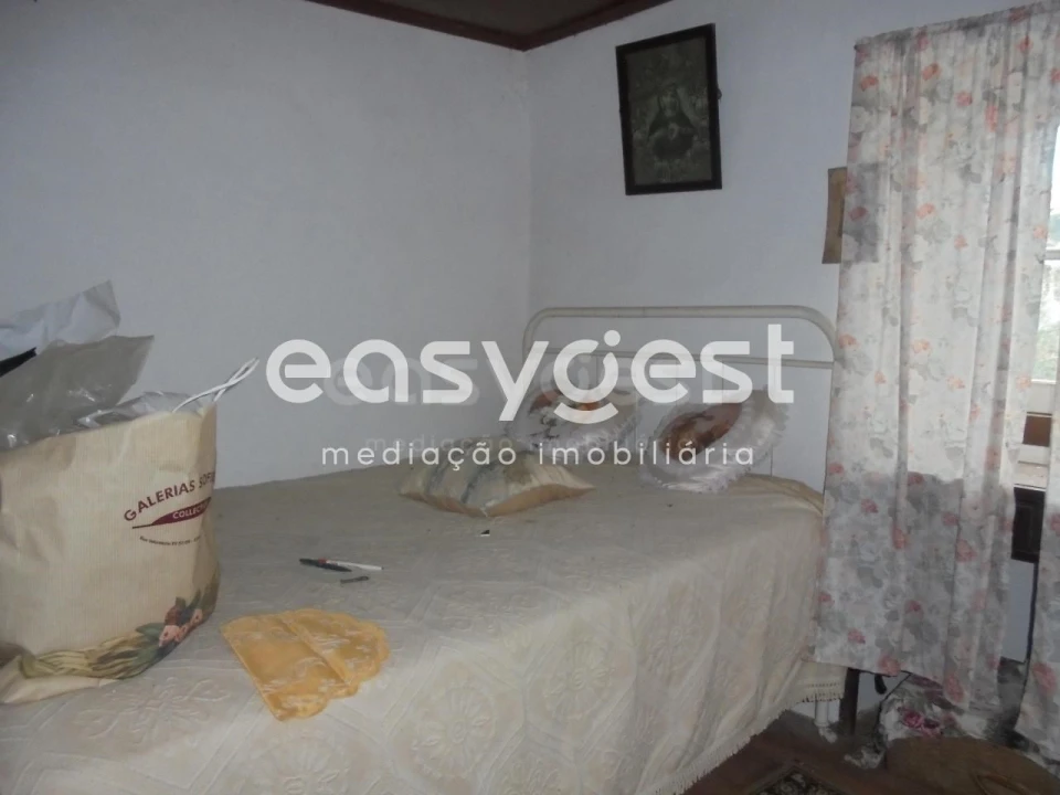 Moradia T3 para Venda em Nossa Senhora do Pranto Foto 9