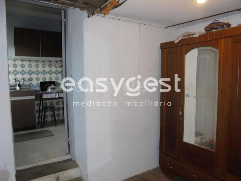 Moradia T3 para Venda em Nossa Senhora do Pranto Foto 14