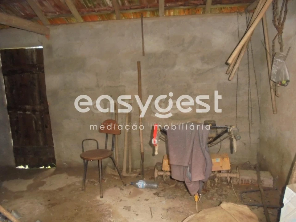 Moradia T3 para Venda em Nossa Senhora do Pranto Foto 25