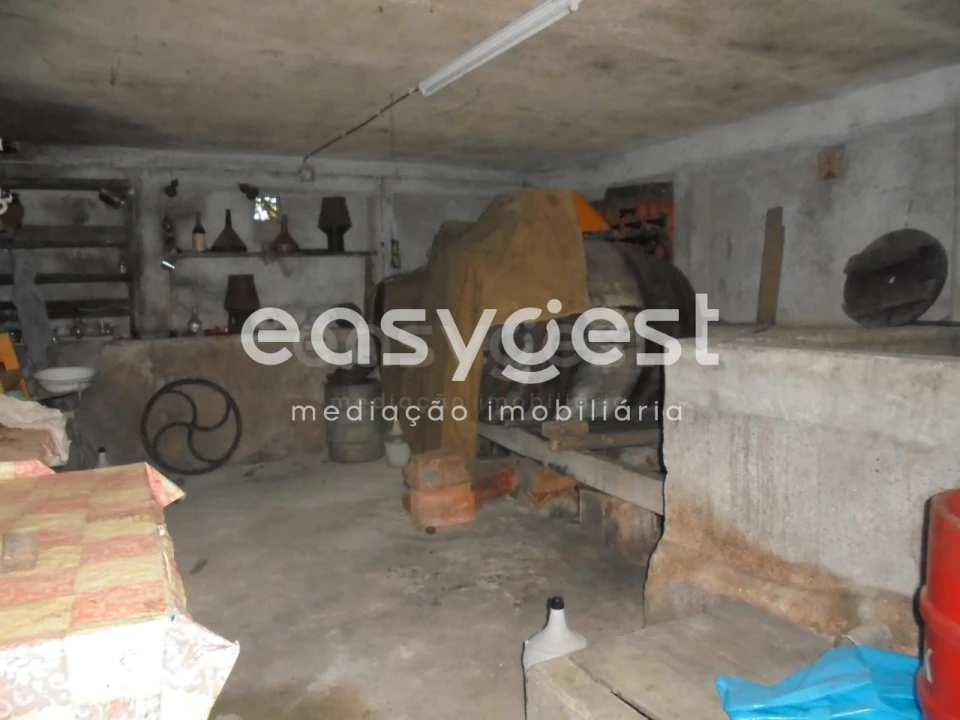 Moradia T3 para Venda em Nossa Senhora do Pranto Foto 34