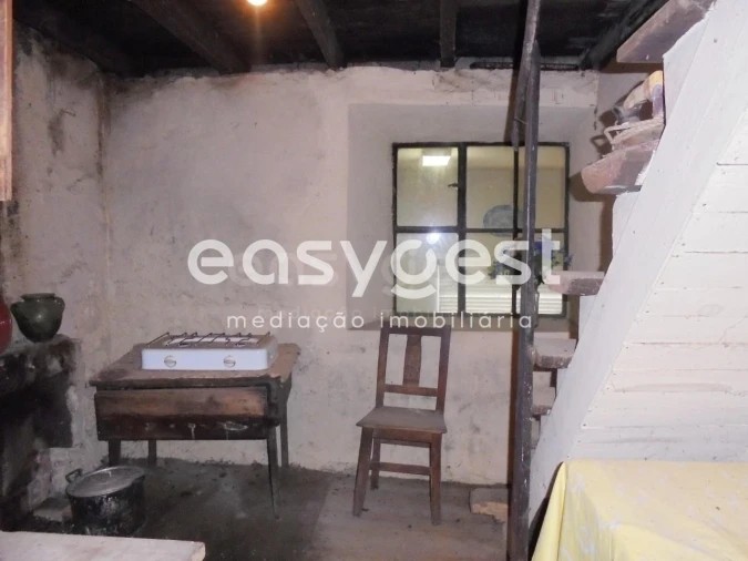 Moradia T3 para Venda em Nossa Senhora do Pranto Foto 19