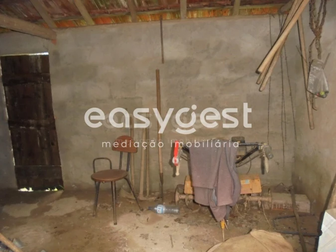 Moradia T3 para Venda em Nossa Senhora do Pranto Foto 25