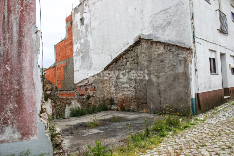 Terreno para Venda em Pataias e Martingança Foto 1